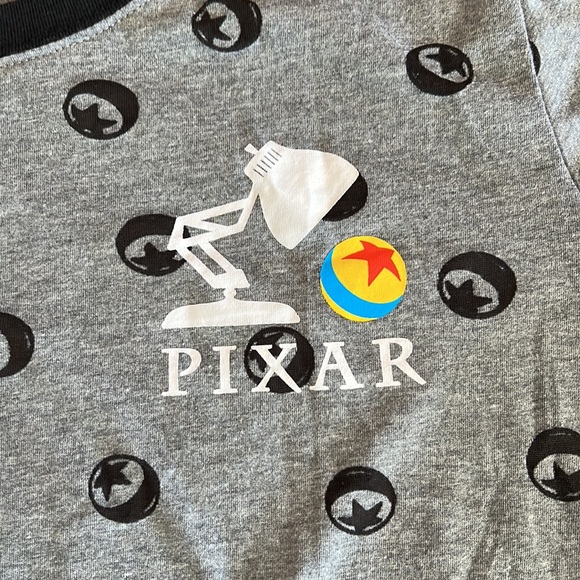 Disney Pixar Crew Neck T-shirt Size 3 - Picture 2 of 4